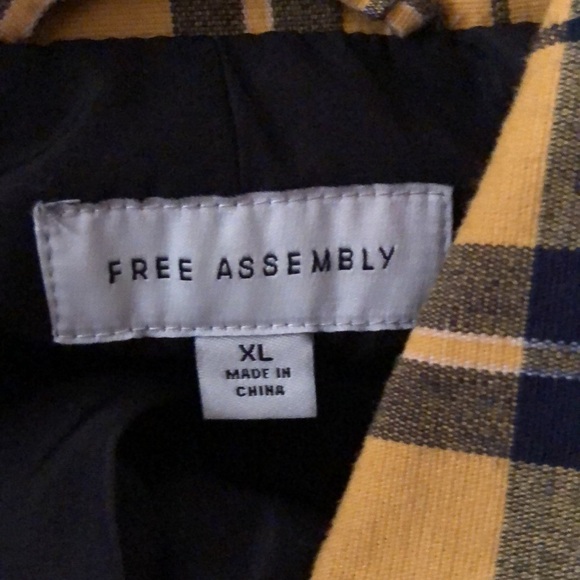 Yellow Plaid Blazer - Picture 12 of 15